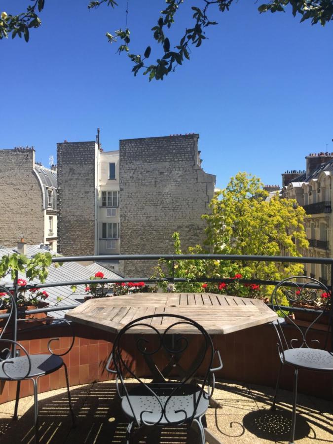 52 Clichy Bed & Breakfast - Chambre D'Hotes Paris Exterior photo