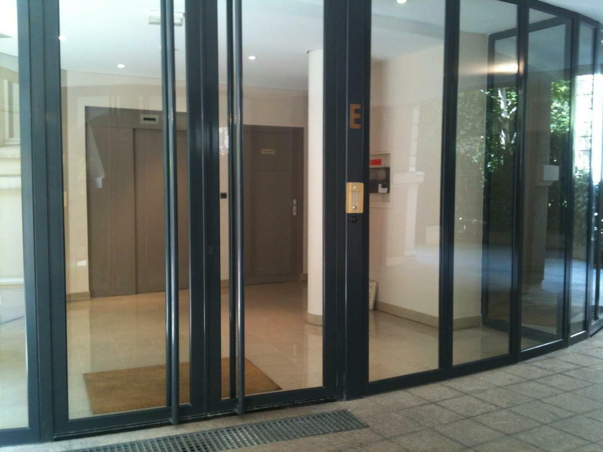 52 Clichy Bed & Breakfast - Chambre D'Hotes Paris Exterior photo